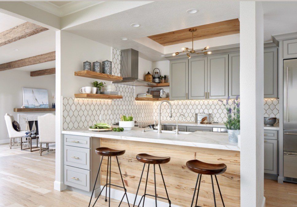 Dining Room Feature Wall
